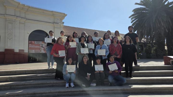 Certificaciones talleres de hierbas medicinales y telar