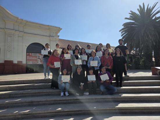 Certificaciones talleres de hierbas medicinales y telar